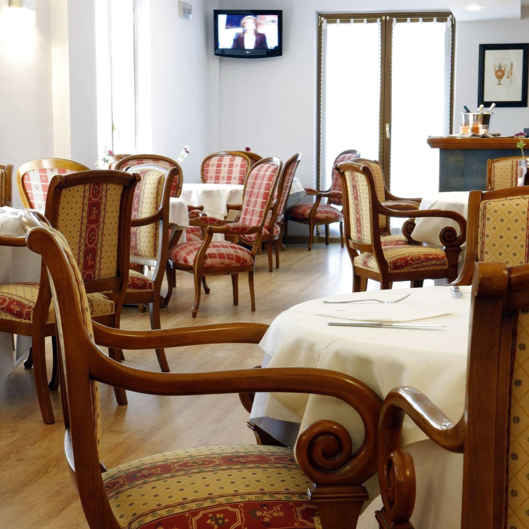 Ayre Hotel Alfonso II โอเบียโด ร้านอาหาร รูปภาพ
