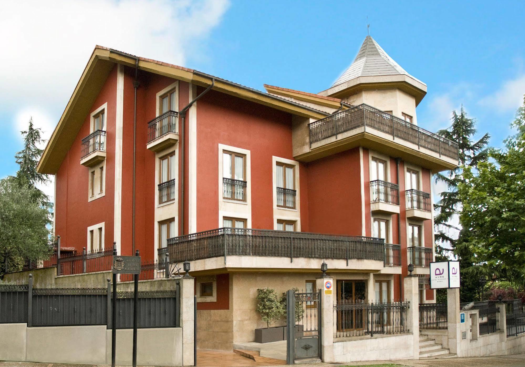Ayre Hotel Alfonso II โอเบียโด ภายนอก รูปภาพ